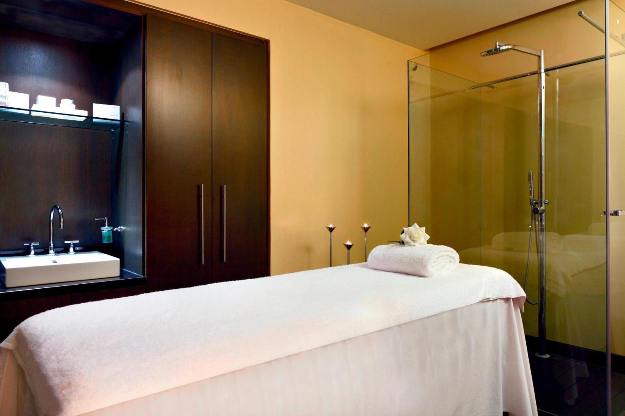 The Westin Chennai Velachery Exterior foto